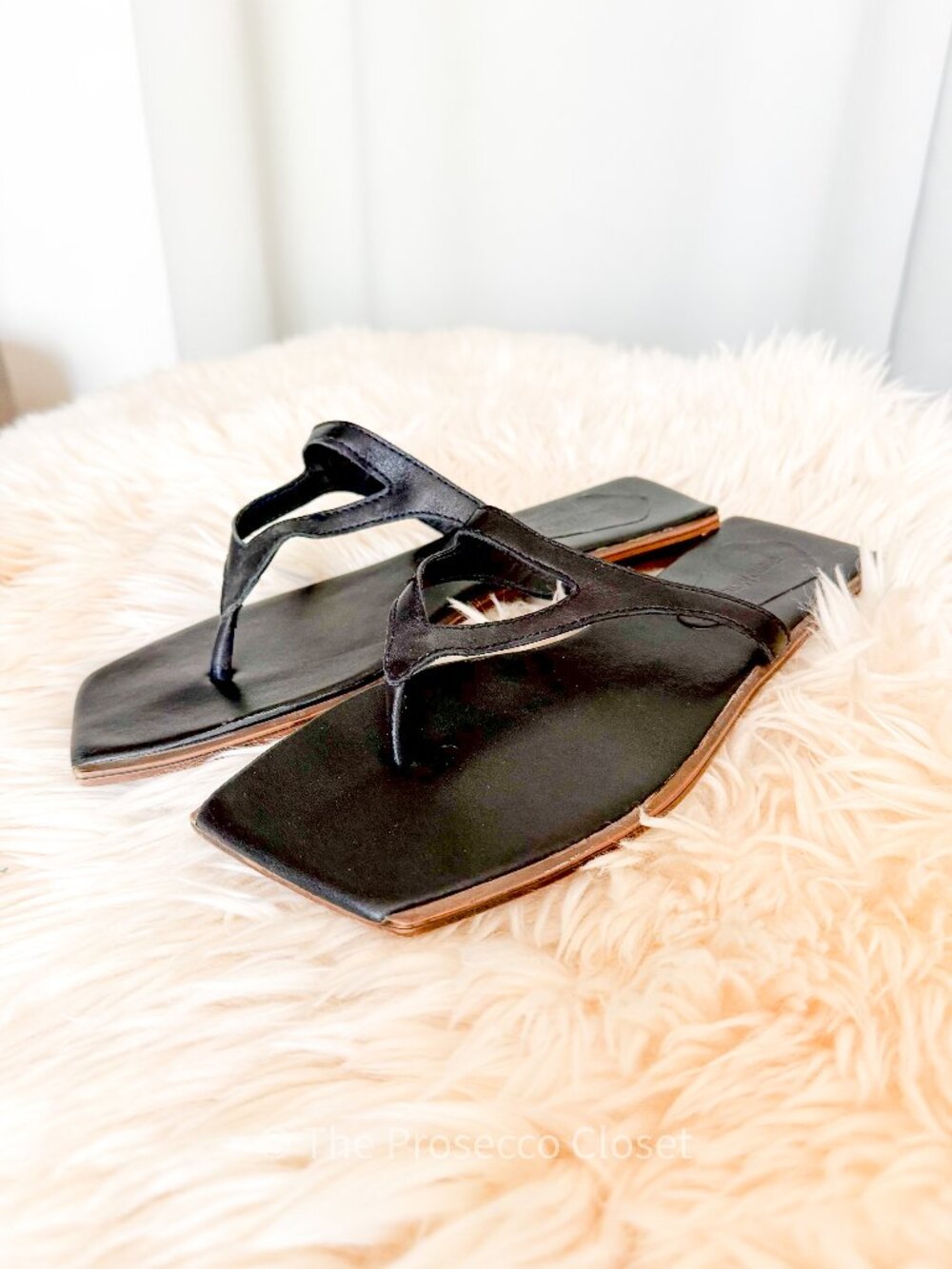 Bruno Menegatti Square Toe Black Leather Flat Thong Sandals (10)